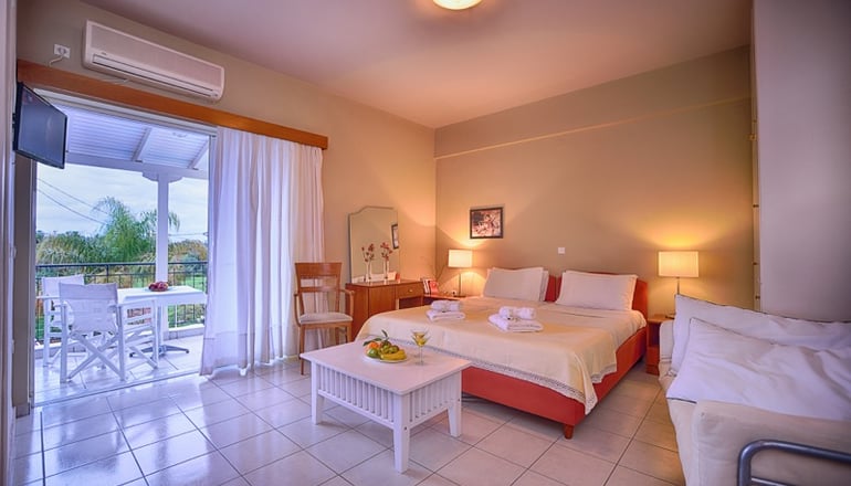Theoxenia Hotel Apartments - Χράνοι, Μεσσηνία