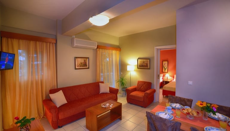 Theoxenia Hotel Apartments - Χράνοι, Μεσσηνία
