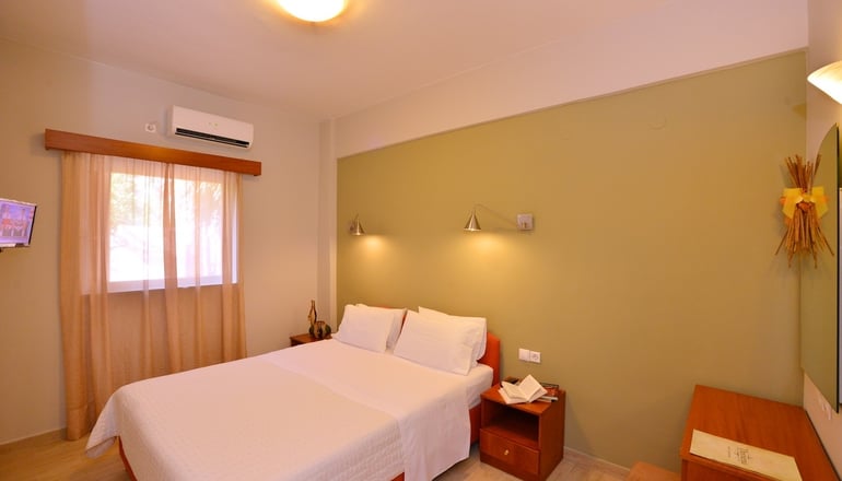 Theoxenia Hotel Apartments - Χράνοι, Μεσσηνία
