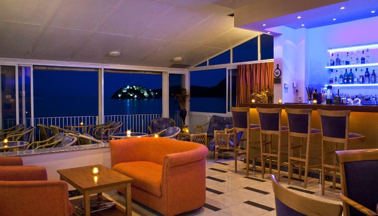 Tolo Hotel - Τολό