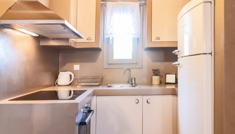 Triantaros Family House by Tinos Residencies