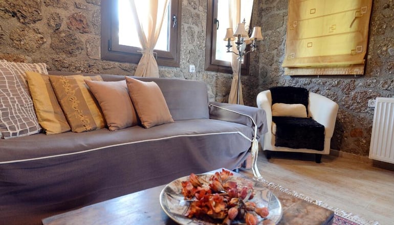 Τρικάλων Μούσες Art Suite