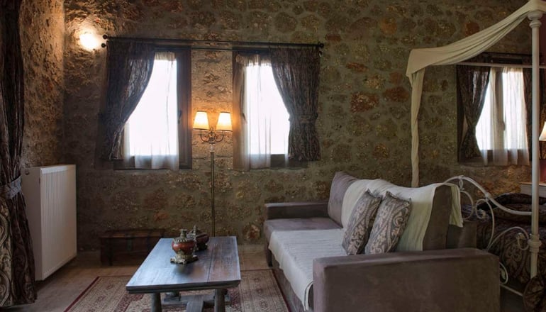 Τρικάλων Μούσες Art Suite