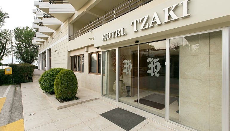 Tzaki Hotel