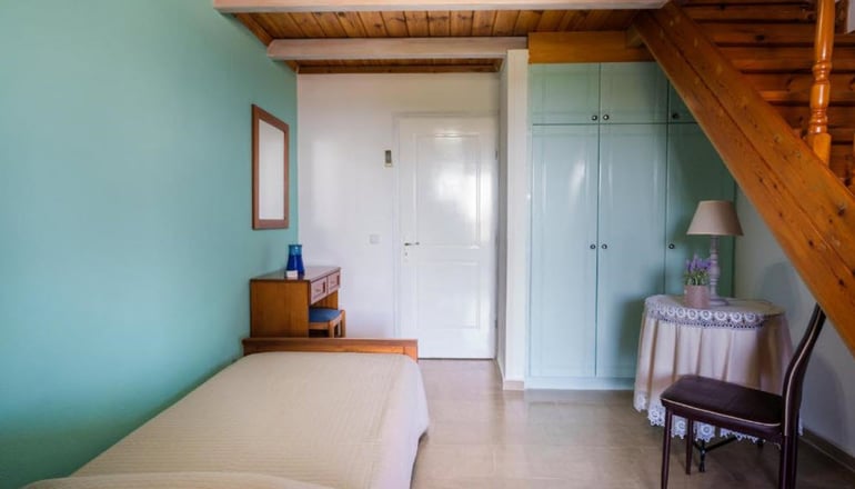 Vasilikos Garden Maisonettes & Suites