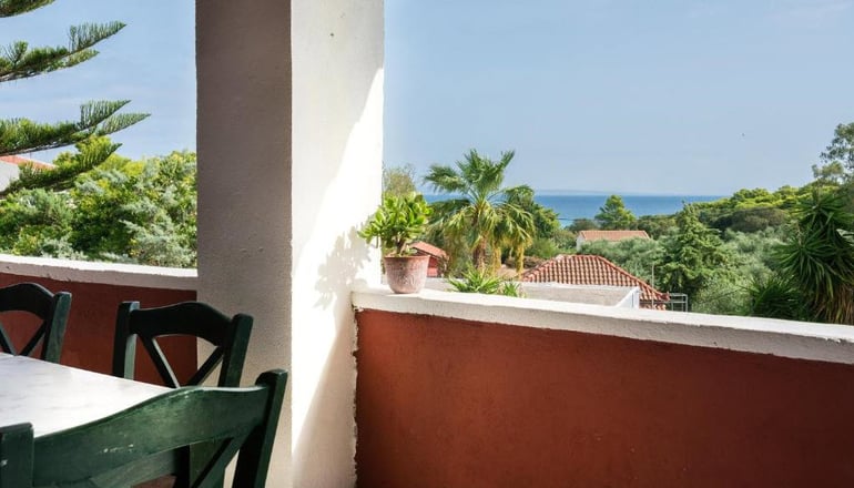 Vasilikos Garden Maisonettes & Suites