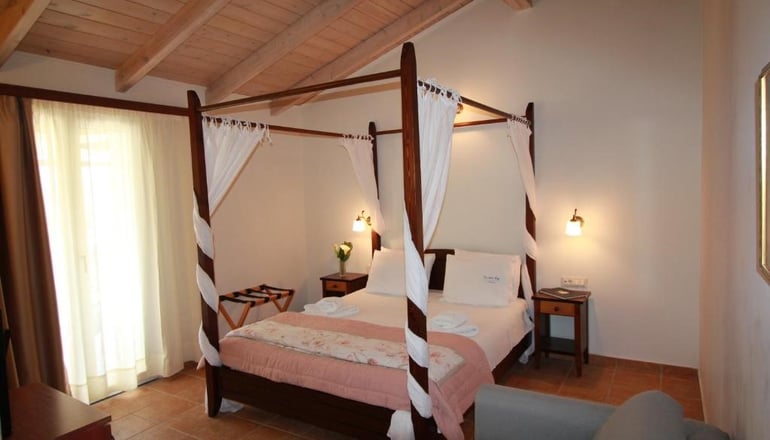 Vassiliki Bay Hotel