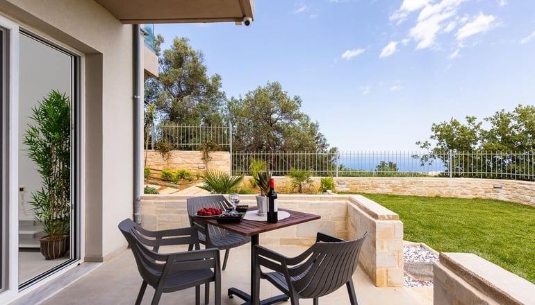 Vigla Suites
