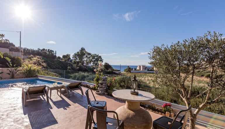 Villa Solaris by Bill & John Apartments Athens