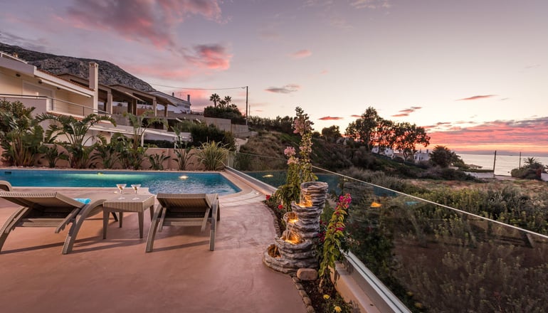 Villa Solaris by Bill & John Apartments Athens