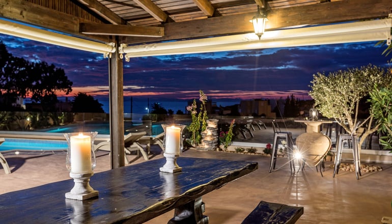 Villa Solaris by Bill & John Apartments Athens