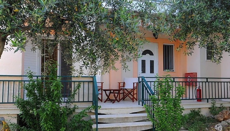 Villa Magemenou Nikiana
