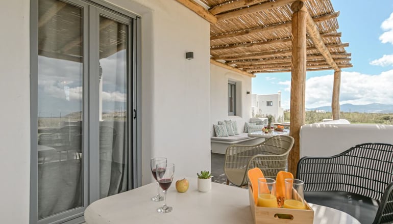White Cocoon Exclusive Villas - Ύρια, Νάξος