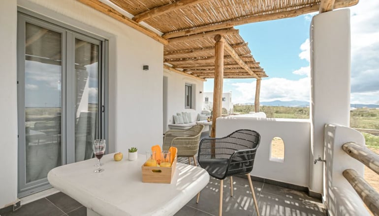 White Cocoon Exclusive Villas - Ύρια, Νάξος
