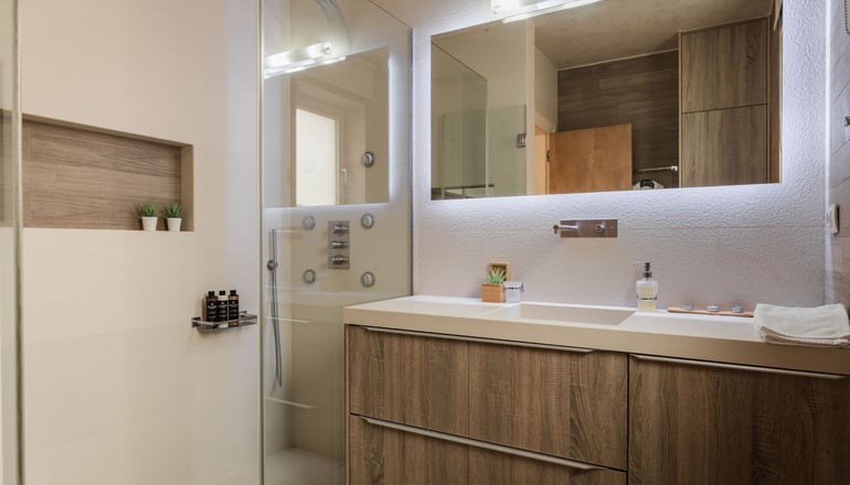 Villa Nelmar by Bill & John Villas