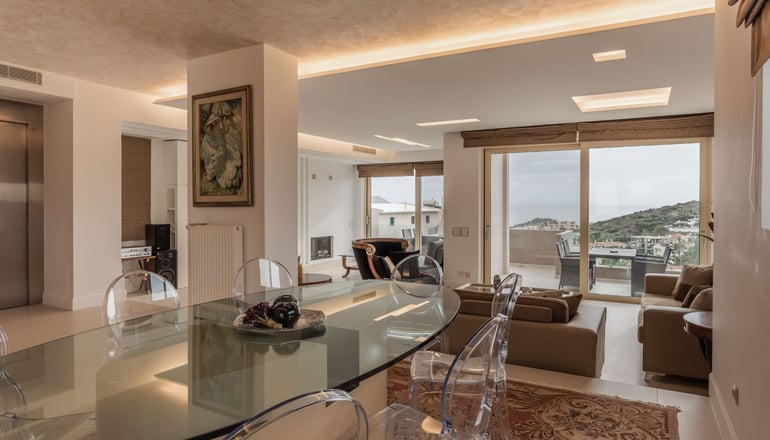 Villa Nelmar by Bill & John Villas