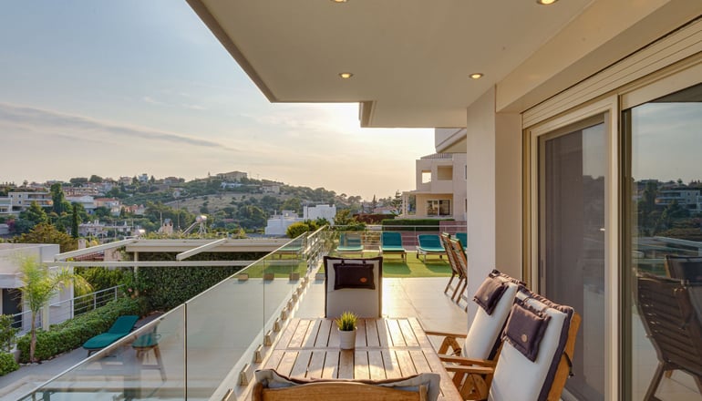 Villa Nelmar by Bill & John Villas