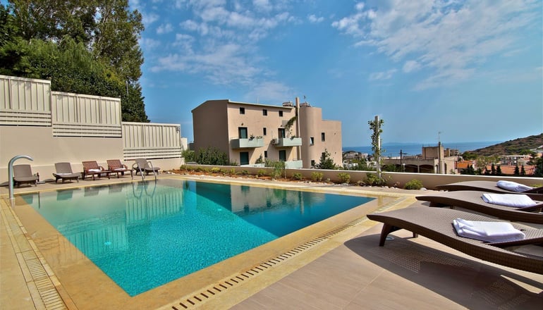 Villa Nelmar by Bill & John Villas