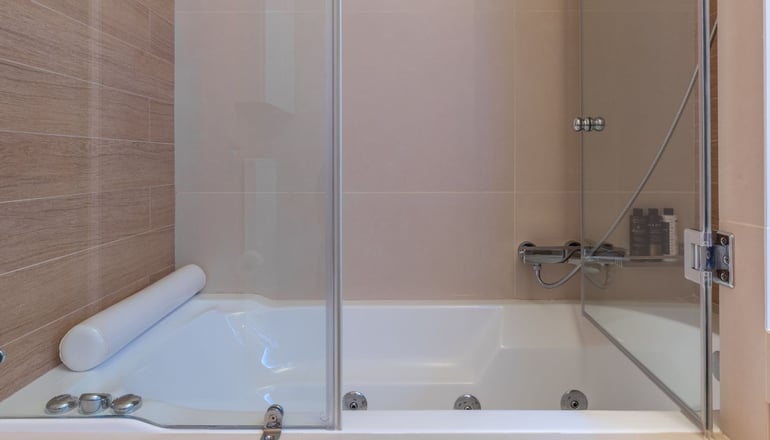 Villa Nelmar by Bill & John Villas