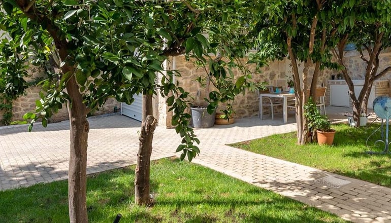 Villa Razi 1935 - Λουτράκι