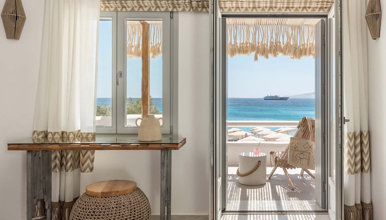 5* Virtu Suites - Άγιος Προκόπιος, Νάξος