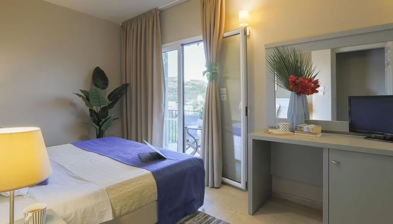 Nimfi Hotel - Σκιάθος