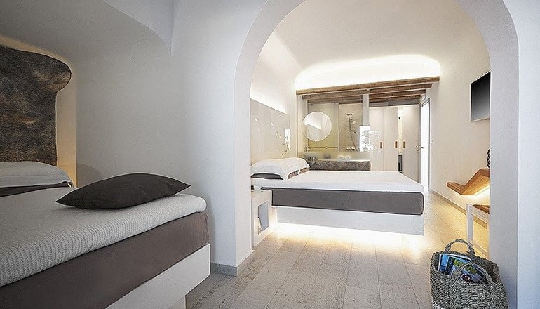 Vrahos Boutique Hotel