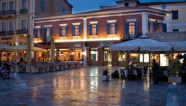 Xenon Inn Hotel