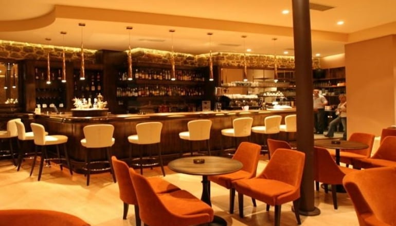 Xenon Inn Hotel