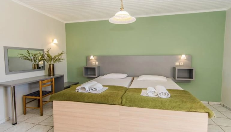 Zante Plaza Hotel & Apartments