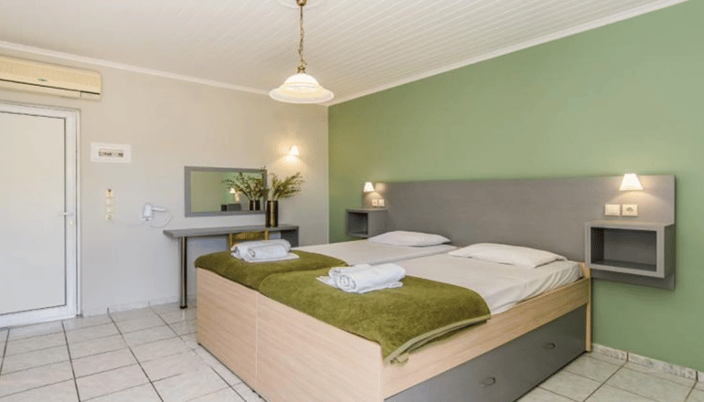 Zante Plaza Hotel & Apartments