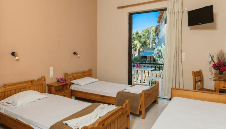 Zante Plaza Hotel & Apartments
