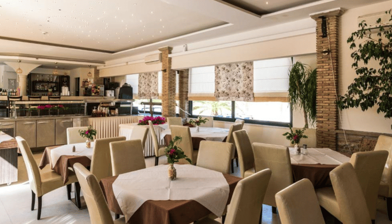 Zante Plaza Hotel & Apartments