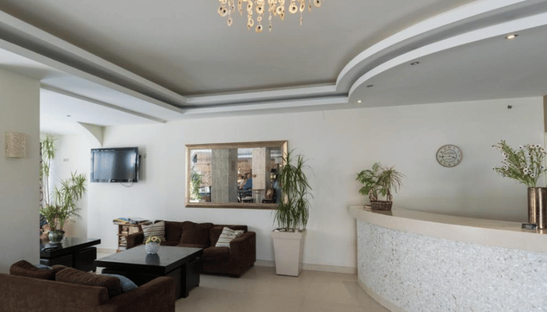 Zante Plaza Hotel & Apartments