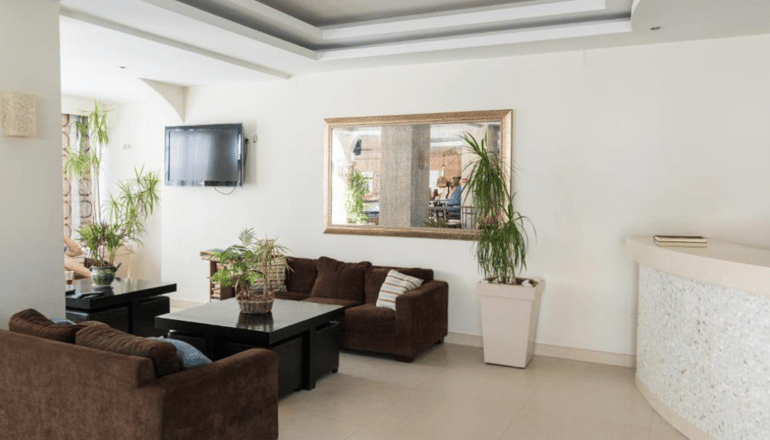 Zante Plaza Hotel & Apartments