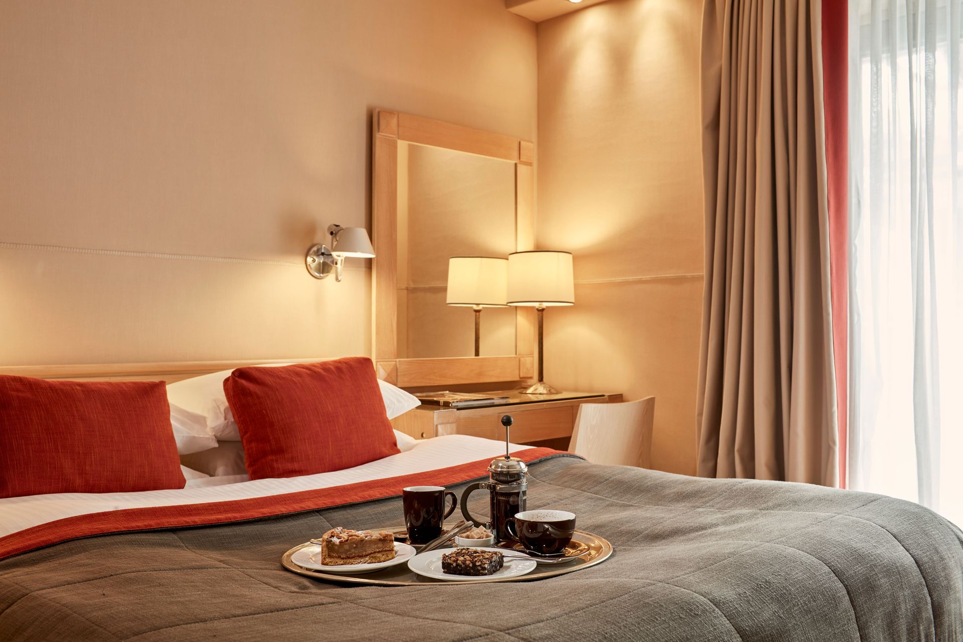 4* Herodion Hotel Athens - Αθήνα ✦ 2 Ημέρες (1 Διανυκτέρευση) ✦ 2 άτομα ✦ Χωρίς Πρωινό ✦ έως 31/05/2022 ✦ Eκπληκτική θέα στην Ακρόπολη!