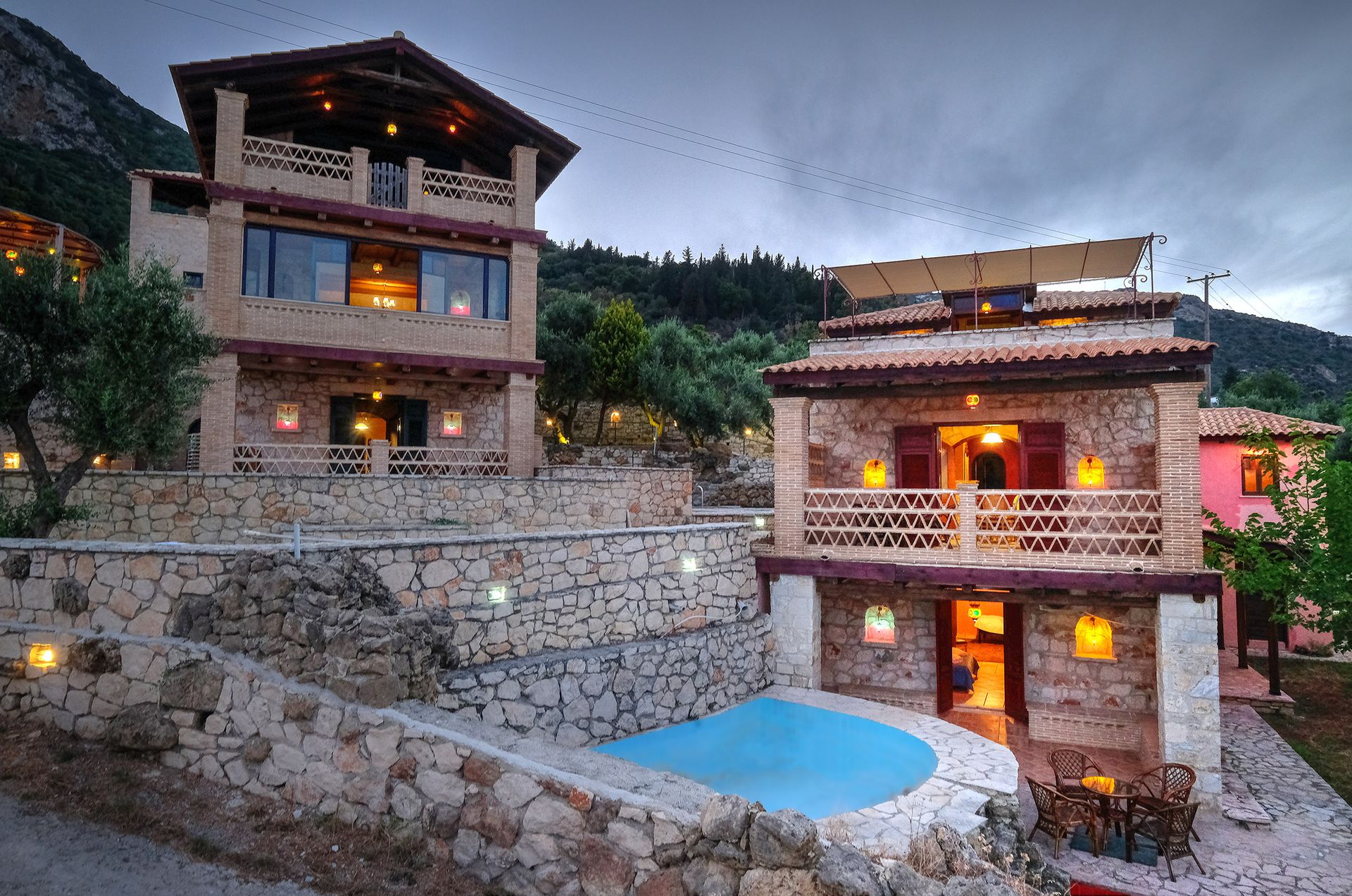 Diamond Suites - Βασιλικός, Ζάκυνθος ✦ 2 Ημέρες (1 Διανυκτέρευση) ✦ 4 άτομα ✦ 1 ✦ 01/06/2023 έως 29/09/2023 ✦ Κοντά στην Παραλία!