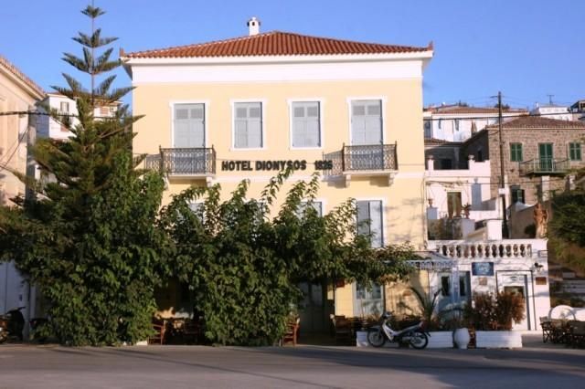 Dionysos Hotel - Πόρος ✦ 2 Ημέρες (1 Διανυκτέρευση) ✦ 2 άτομα ✦ 1 ✦ έως 30/09/2022 ✦ Θαυμάσια Τοποθεσία!
