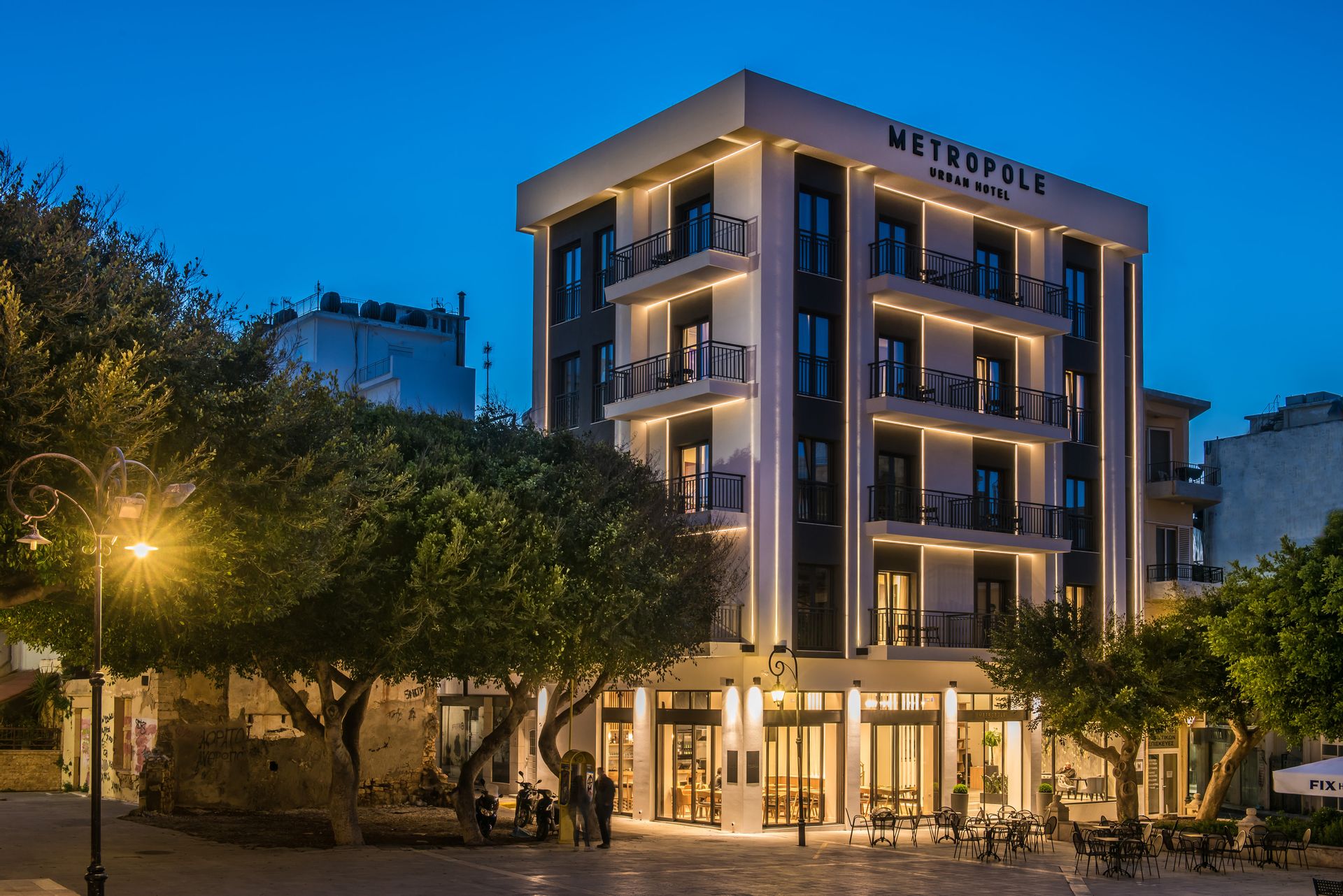 4* Metropole Urban Hotel - Ηράκλειο, Κρήτη ✦ 2 Ημέρες (1 Διανυκτέρευση) ✦ 2 άτομα ✦ 1 ✦ έως 30/09/2022 ✦ Στο κέντρο της πόλης!