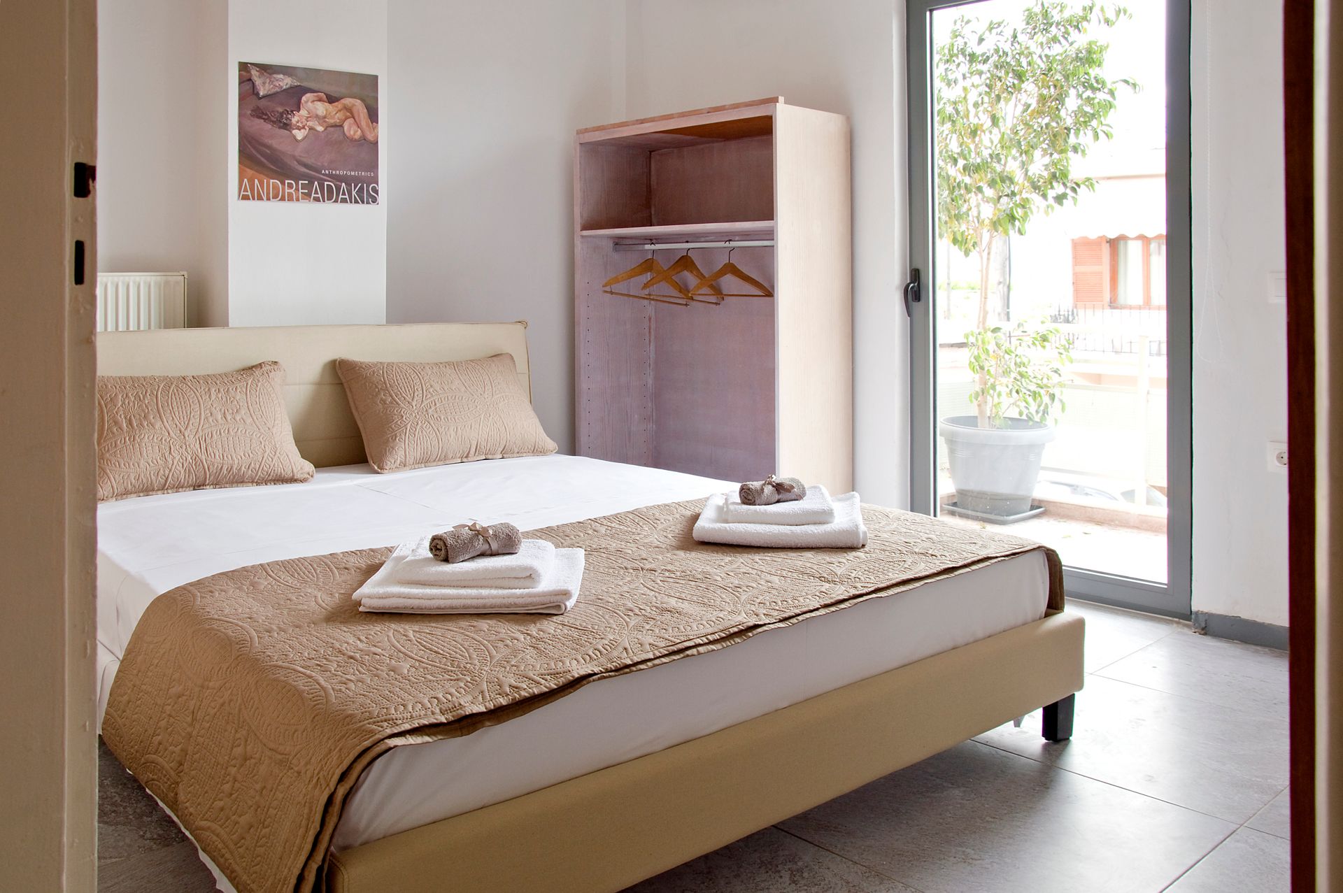 Mini Suites - Χανιά, Κρήτη ✦ 3 Ημέρες (2 Διανυκτερεύσεις) ✦ 2 άτομα ✦ 1 ✦ έως 30/09/2022 ✦ Στο κέντρο της πόλης!