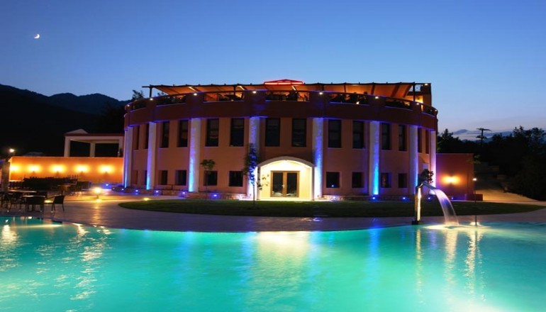 4* Mouzaki Palace Hotel & Spa - Καρδίτσα ✦ -35% ✦ 3 Ημέρες (2 Διανυκτερεύσεις) ✦ 2 άτομα + 2 παιδιά έως 6 ετών ✦ 8 ✦ έως 30/09/2023 ✦ Ελεύθερη χρήση της Εσωτερικής Πισίνας, της Sauna, του Υδρομασάζ και του Γυμναστηρίου!