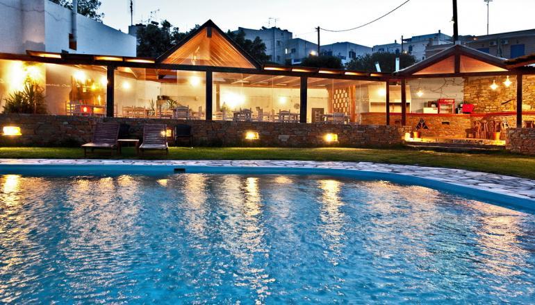 Aeolos Bay Hotel - Τήνος ✦ -50% ✦ 6 Ημέρες (5 Διανυκτερεύσεις) ✦ 2 Άτομα ΚΑΙ ένα Παιδί έως 12 ετών ✦ Πλήρης Διατροφή ✦ 13/07 έως 22/07 και 27/08 έως 02/09 ✦ Κοντά σε Παραλία! Aeolos Bay Hotel - Τήνος ✦ -50% ✦ 6 Ημέρες (5 Διανυκτερεύσεις) ✦ 2 Άτομα ΚΑΙ ένα Παιδί έως 12 ετών ✦ Πλήρης Διατροφή ✦ 13/07 έως 22/07 και 27/08 έως 02/09 ✦ Κοντά σε Παραλία!