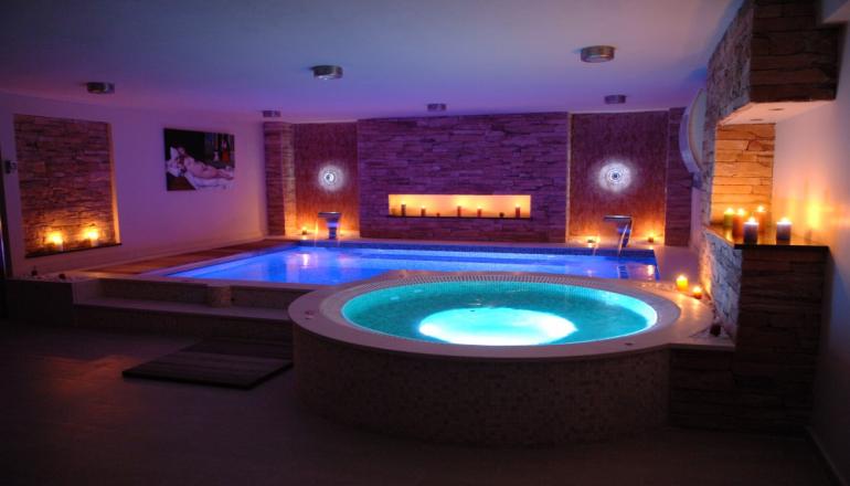 4* Nymfes Hotel &amp; Spa - Λουτρά Πόζαρ ✦ -42% ✦ 3 Ημέρες (2 Διανυκτερεύσεις) ✦ 2 άτομα + 1 παιδί έως 3 ετών ✦ 2 ✦ 08/10/2022 έως 13/05/2023 ✦ &lt;strong&gt;Επιπλέον 1 Διανυκτέρευση ΔΩΡΟ!&lt;/strong&gt;