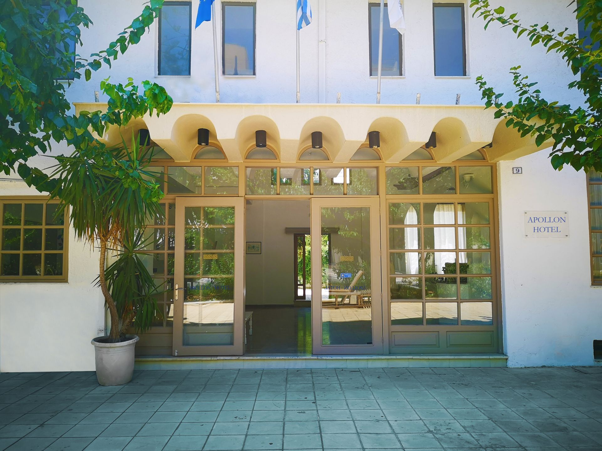 Apollon Hotel - Άγιος Νικόλαος, Κρήτη ✦ 2 Ημέρες (1 Διανυκτέρευση) ✦ 2 άτομα ✦ Πρωινό ✦ 10/04/2022 έως 30/09/2022 ✦ Υπέροχη Τοποθεσία!