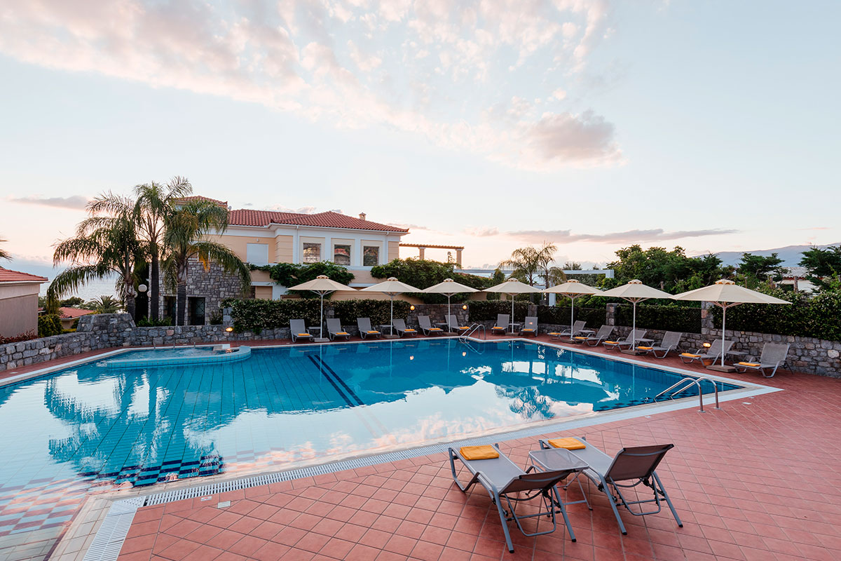 4* Akti Taygetos Conference Resort - Μικρή Μαντίνεια, Καλαμάτα ✦ -35% ✦ 3 Ημέρες (2 Διανυκτερεύσεις) ✦ 2 άτομα + 1 παιδί έως 12 ετών ✦ 10 ✦ 01/09/2023 έως 03/09/2023 ✦ Ιδιωτική Παραλία!