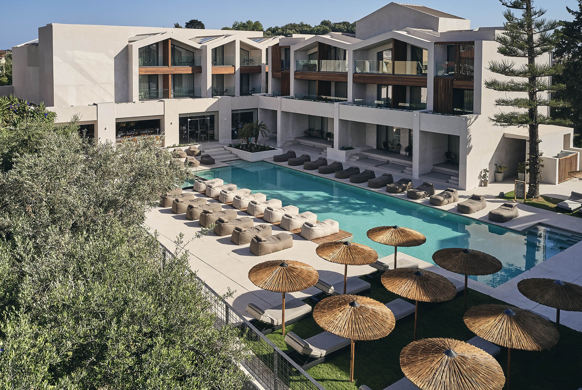4* Contessina Hotel - Τσιλιβί, Ζάκυνθος ✦ 2 Ημέρες (1 Διανυκτέρευση) ✦ 2 άτομα ✦ 2 ✦ 01/09/2022 έως 30/09/2022 ✦ Υπέροχη Τοποθεσία!