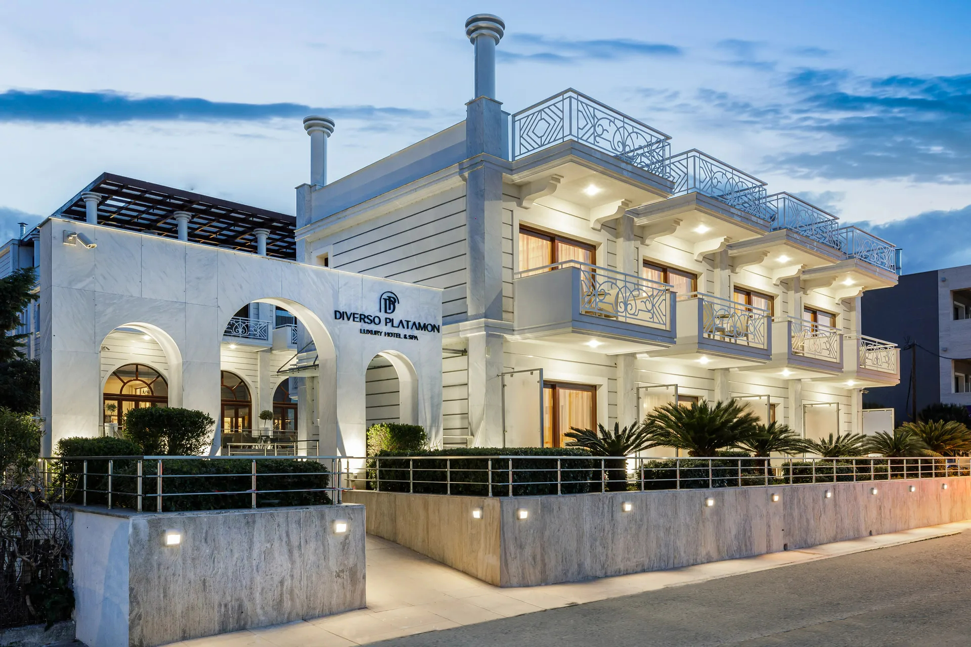 5* Diverso Platamon Luxury Hotel & Spa - Πλαταμώνας Πιερίας ✦ 3 Ημέρες (2 Διανυκτερεύσεις) ✦ 2 άτομα + 1 παιδί έως 12 ετών ✦ 2 ✦ 28/04/2023 έως 31/10/2023 ✦ Κοντά σε παραλία!