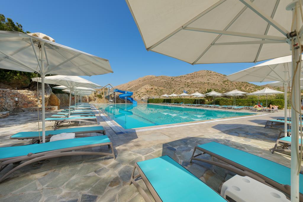 4* Dolphin Bay Family Beach Resort - Γαλησσάς, Σύρος ✦ -20% ✦ 4 Ημέρες (3 Διανυκτερεύσεις) ✦ 2 άτομα + 1 παιδί έως 12 ετών ✦ 9 ✦ Πάσχα (13/04/2023 έως 18/04/2023) ✦ &lt;strong&gt;Παραδοσιακό Πάσχα με ψήσιμο αρνιών με την συνοδεία τοπικής ορχήστρας!&lt;/strong&gt;