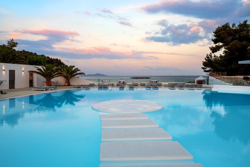 4* Marpunta Village - Αλόννησος ✦ 2 Ημέρες (1 Διανυκτέρευση) ✦ 2 άτομα ✦ 2 ✦ 20/05/2022 έως 30/09/2022 ✦ Μπροστά στην Παραλία!