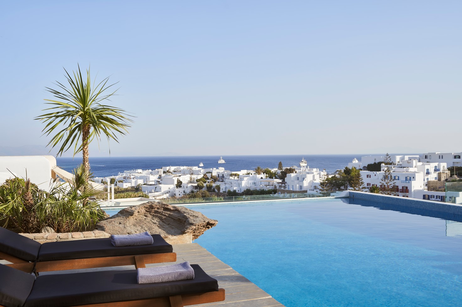 4* Mr. & Mrs. White Mykonos – Πλατύς Γιαλός, Μύκονος Μύκονος για 2 ημέρες/1νύχτα για 2 άτομα